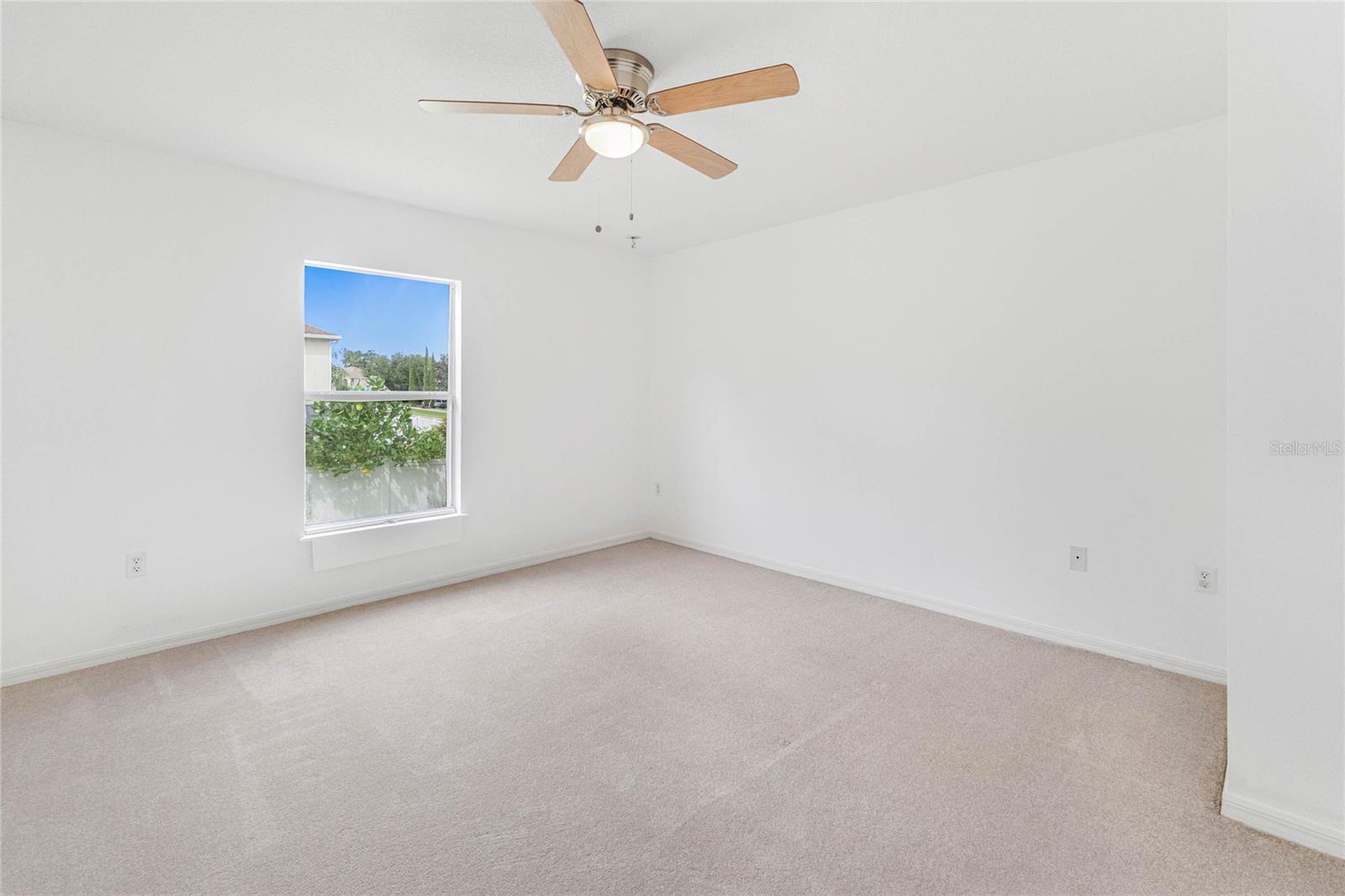 MASCOTTE DUKES LAKE PH 03 - Residential