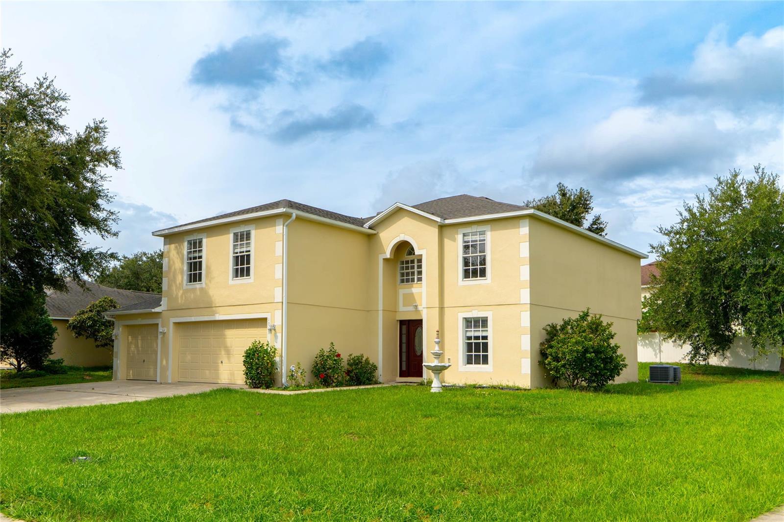 MASCOTTE DUKES LAKE PH 03 - Residential