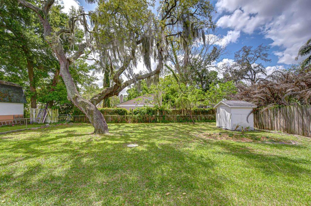 CALIFORNIA HEIGHTS - Residential