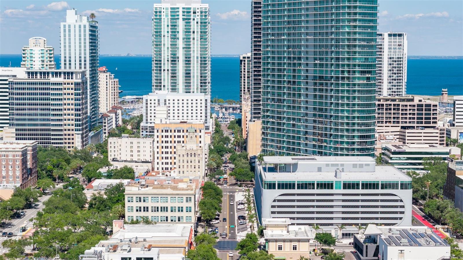 CONDO RESIDENCES AT 400 CENTRAL - Residential