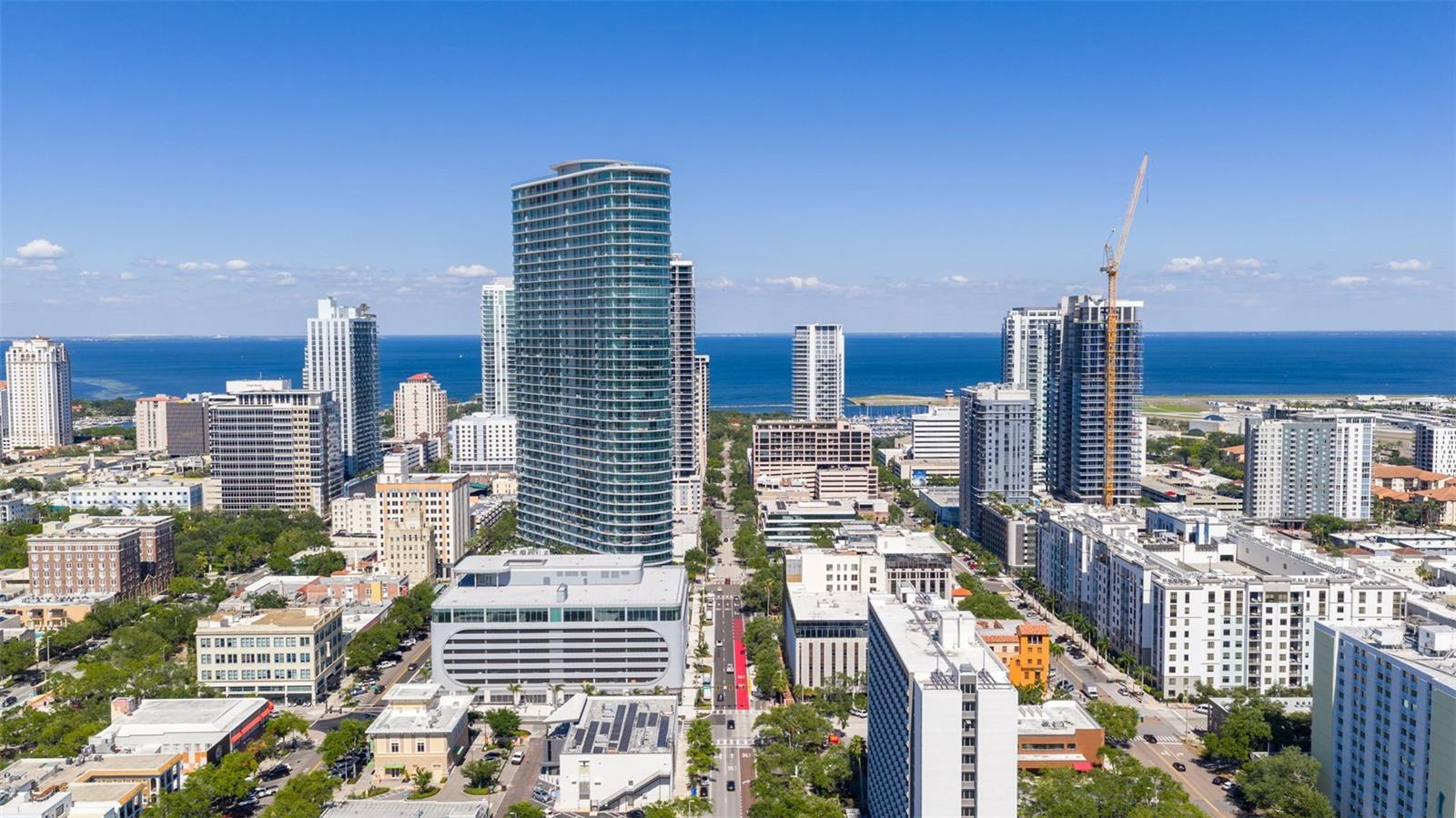 CONDO RESIDENCES AT 400 CENTRAL - Residential