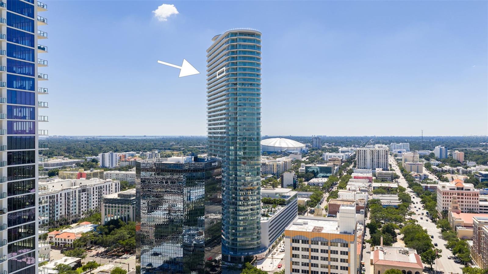 CONDO RESIDENCES AT 400 CENTRAL - Residential