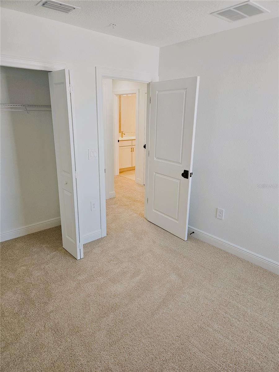 PALMERA AT WELLEN PARK - Residential