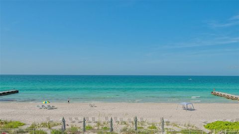 A home in LONGBOAT KEY