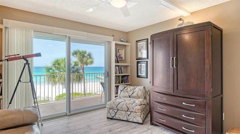 A home in LONGBOAT KEY