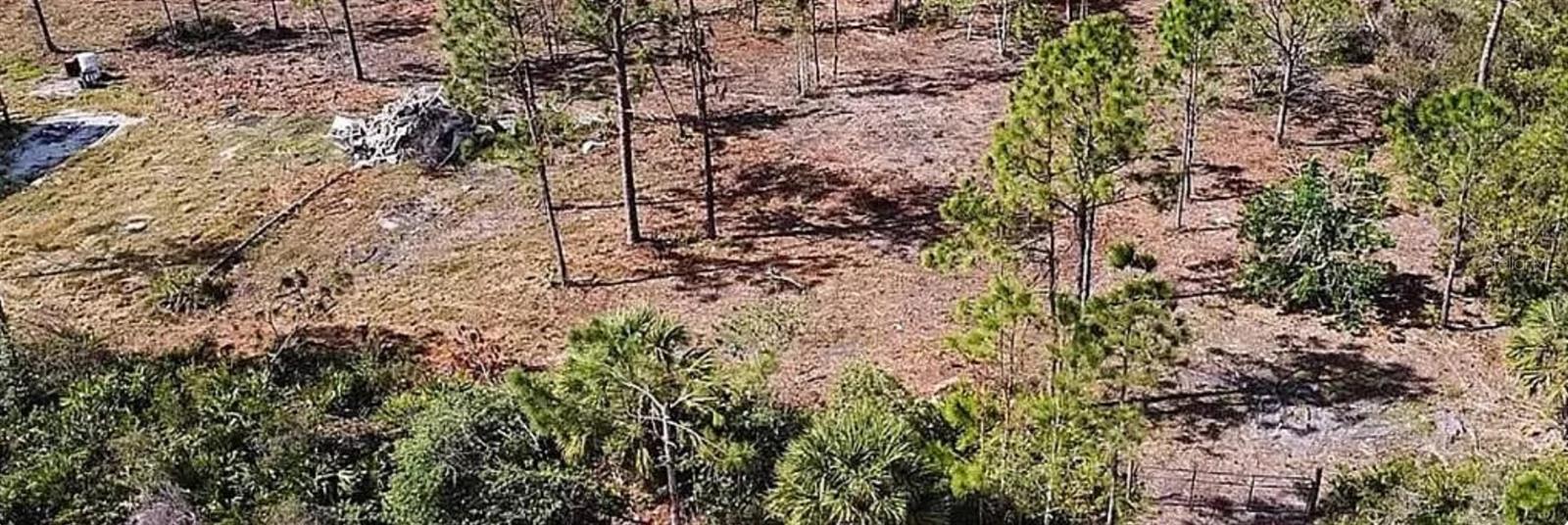 CHARLOTTE COUNTY - Land