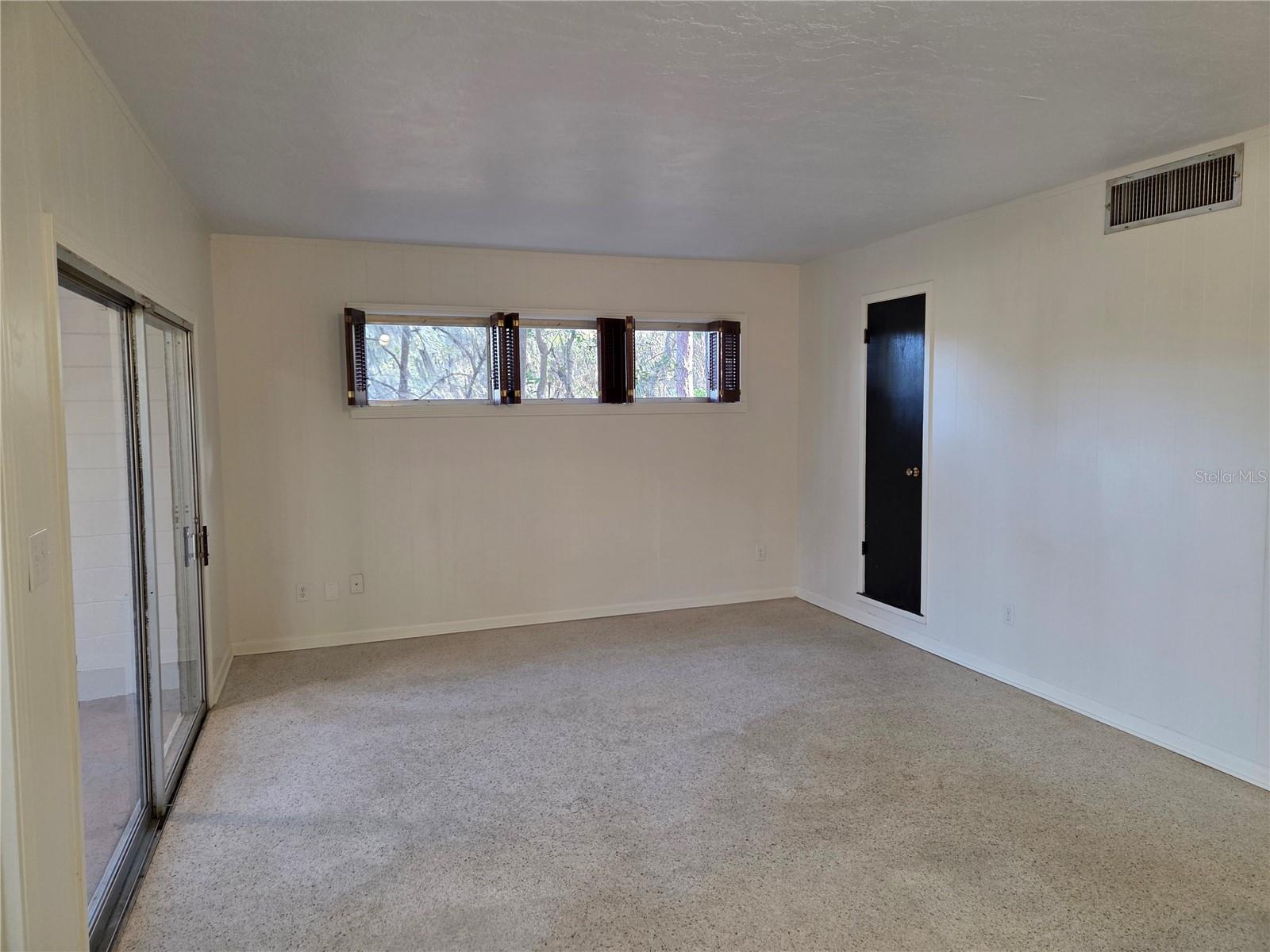 COLCLOUGH HILL 1ST ADDN-CLINCH GRT - Residential