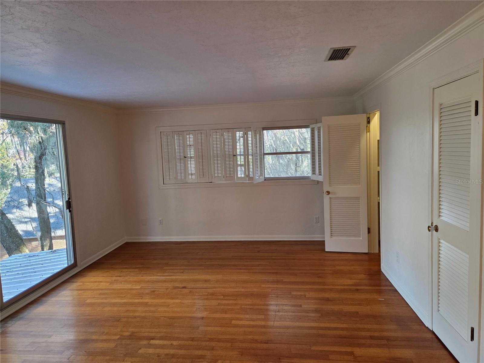 COLCLOUGH HILL 1ST ADDN-CLINCH GRT - Residential