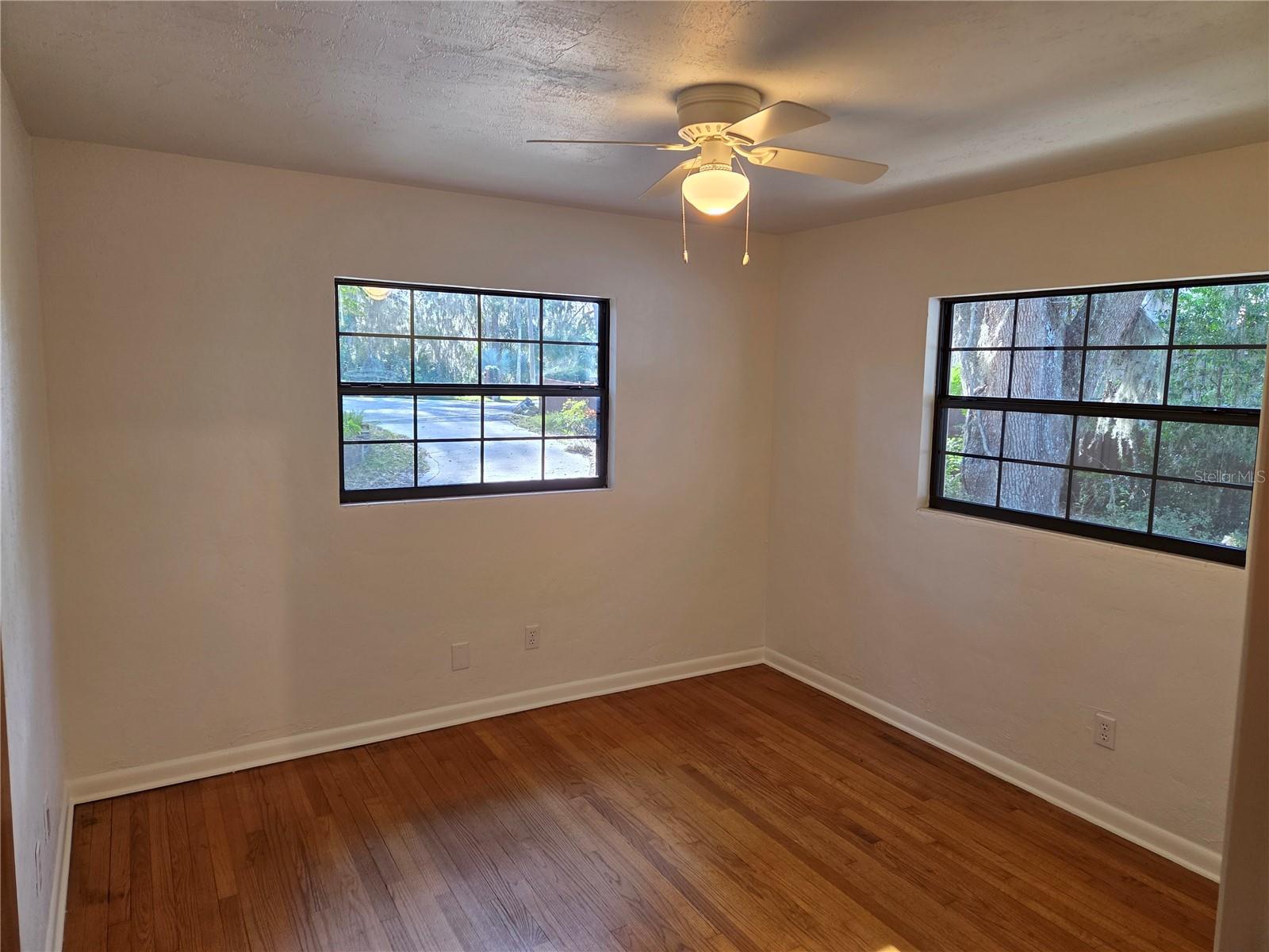 COLCLOUGH HILL 1ST ADDN-CLINCH GRT - Residential