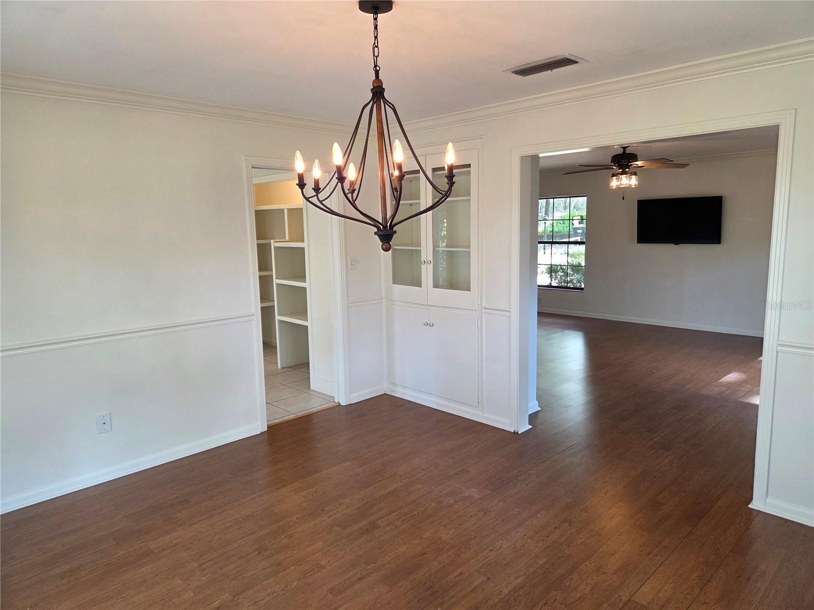 COLCLOUGH HILL 1ST ADDN-CLINCH GRT - Residential