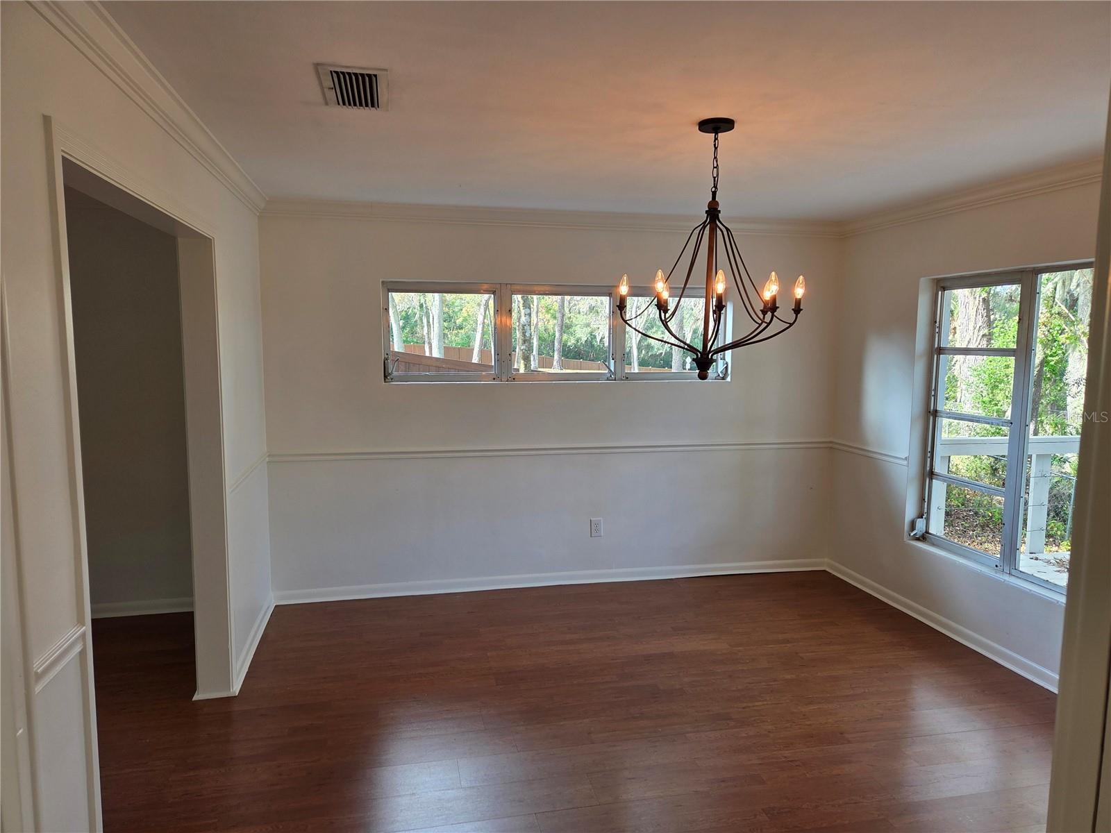 COLCLOUGH HILL 1ST ADDN-CLINCH GRT - Residential