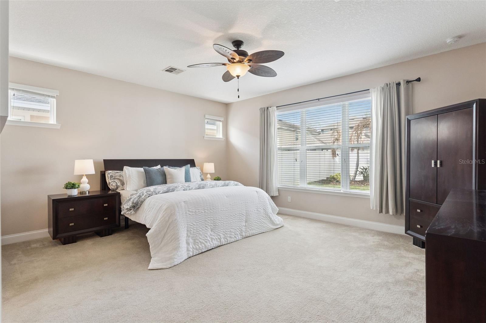 RANDAL PARK - Residential