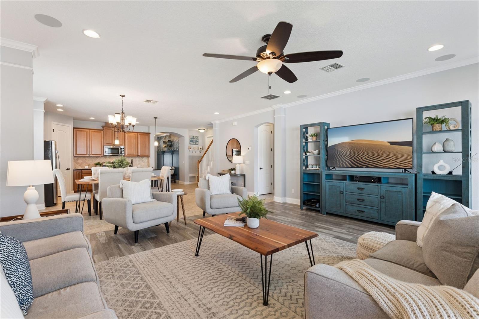 RANDAL PARK - Residential