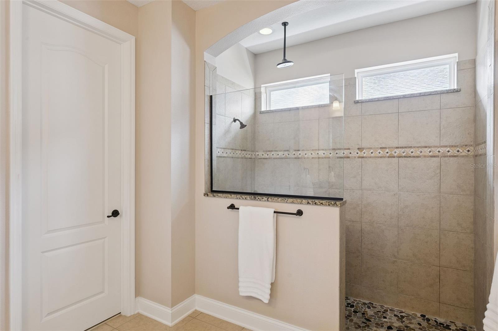 RANDAL PARK - Residential