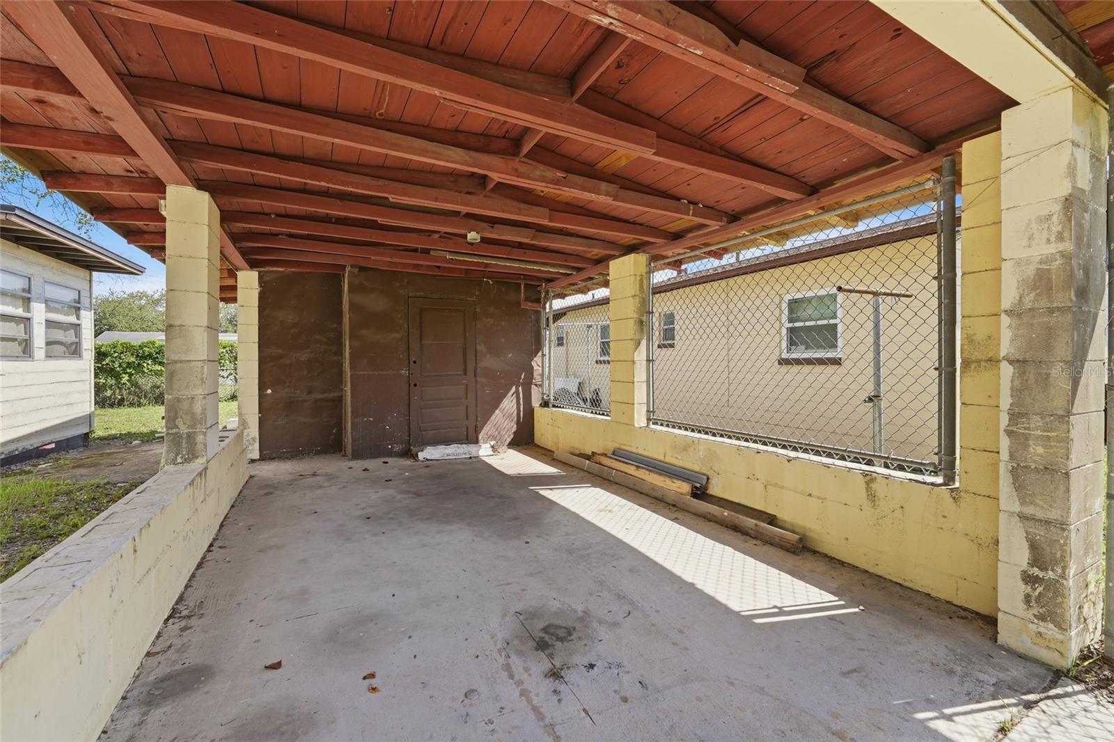 307 LEMON STREET