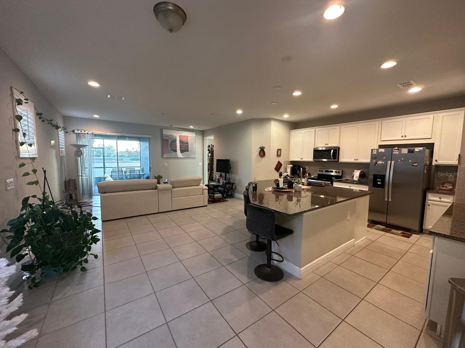 BAYSIDE TERRACE - Residential