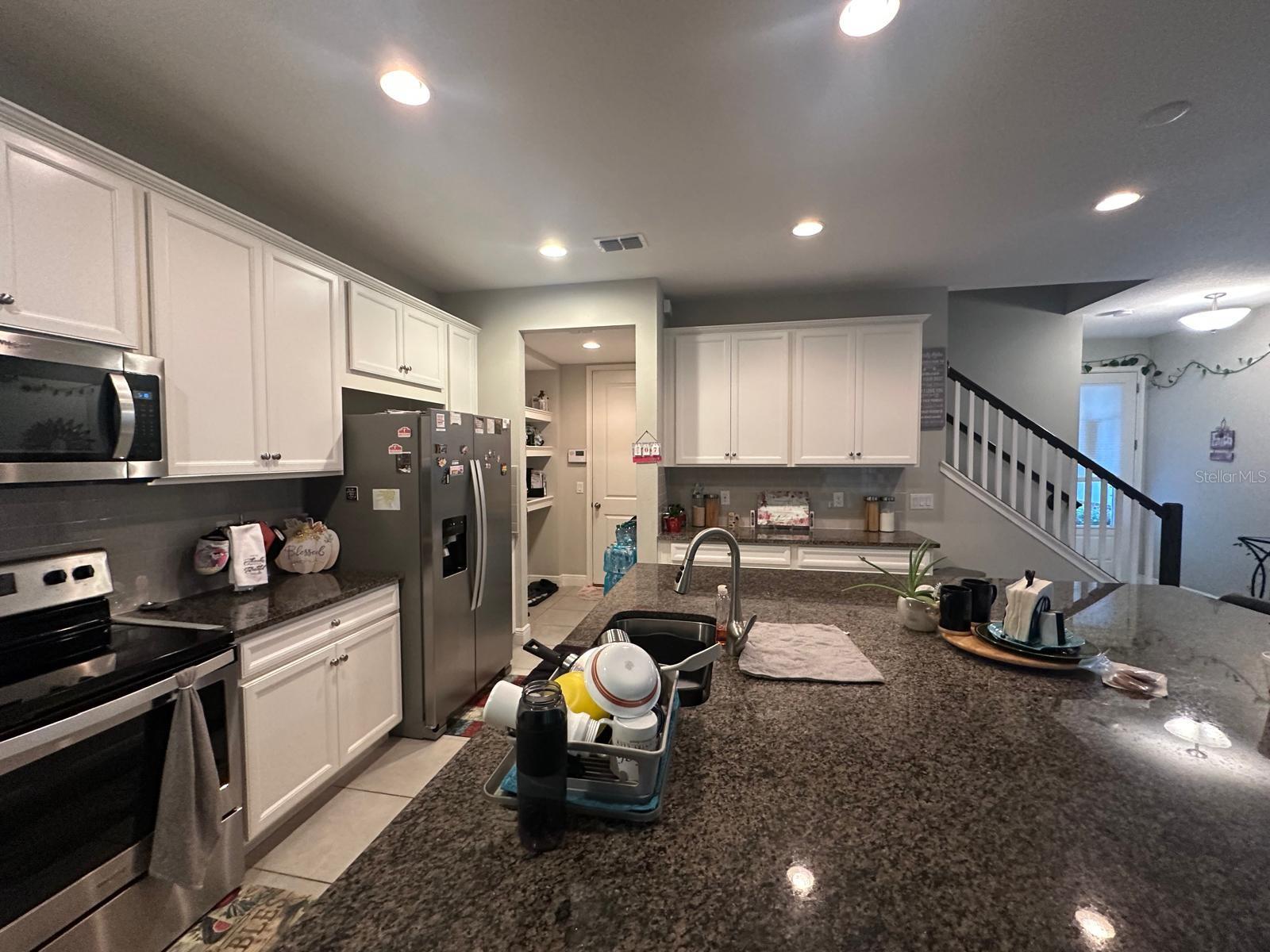 BAYSIDE TERRACE - Residential