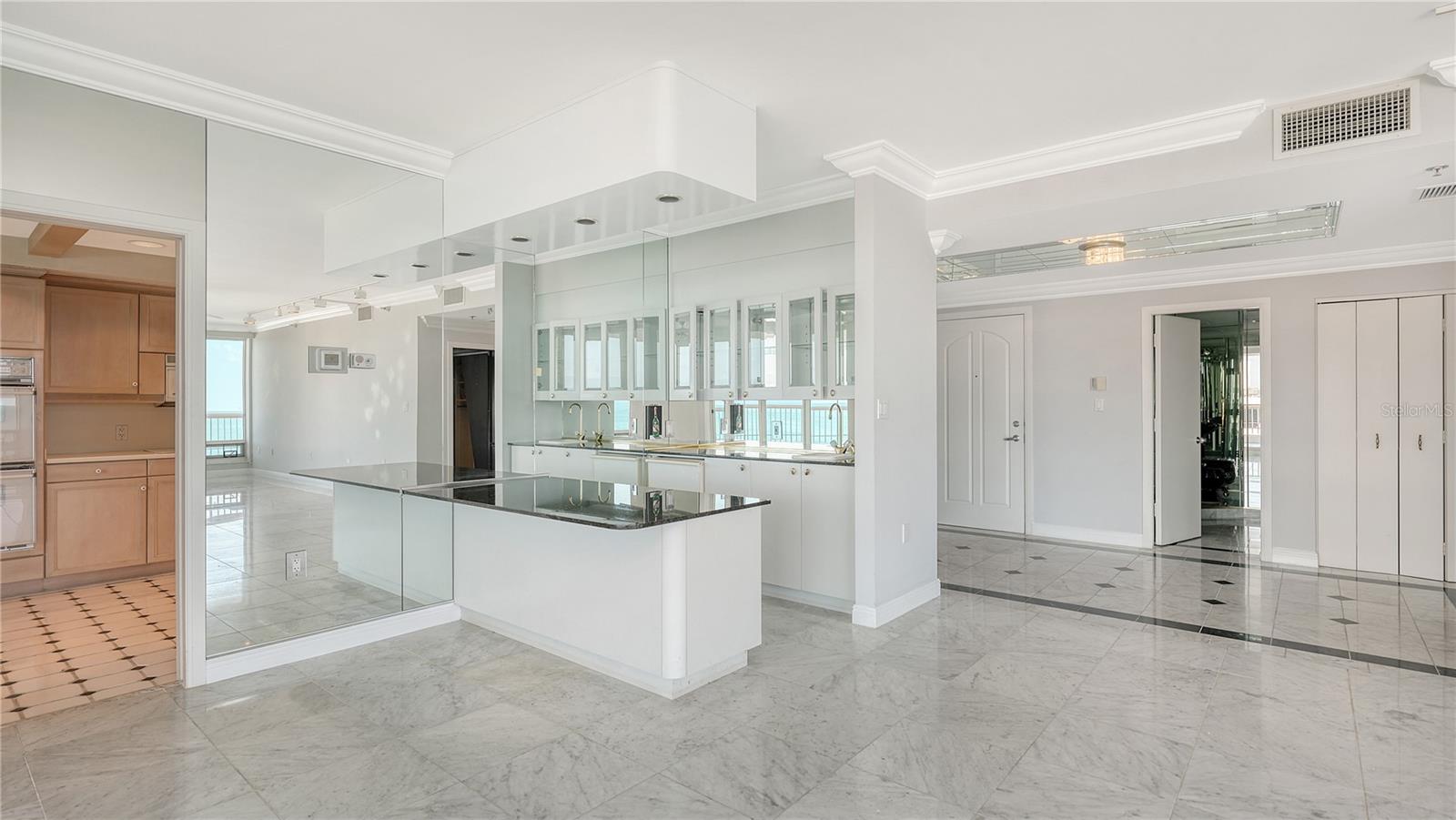 PIERRE - Residential