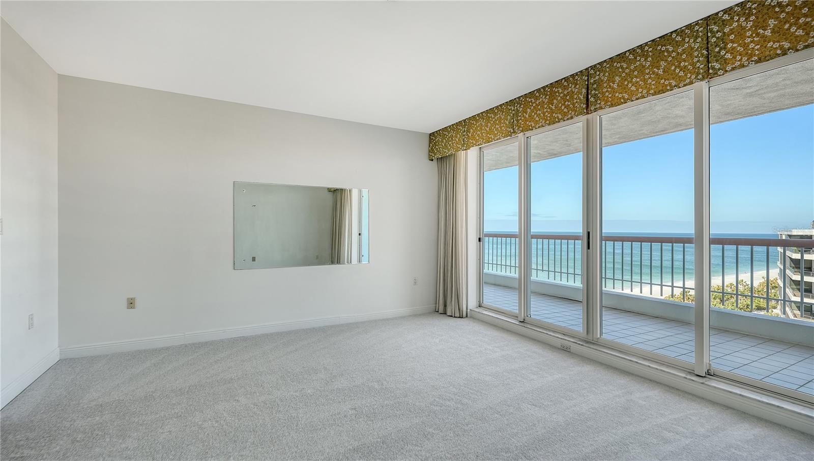 PIERRE - Residential