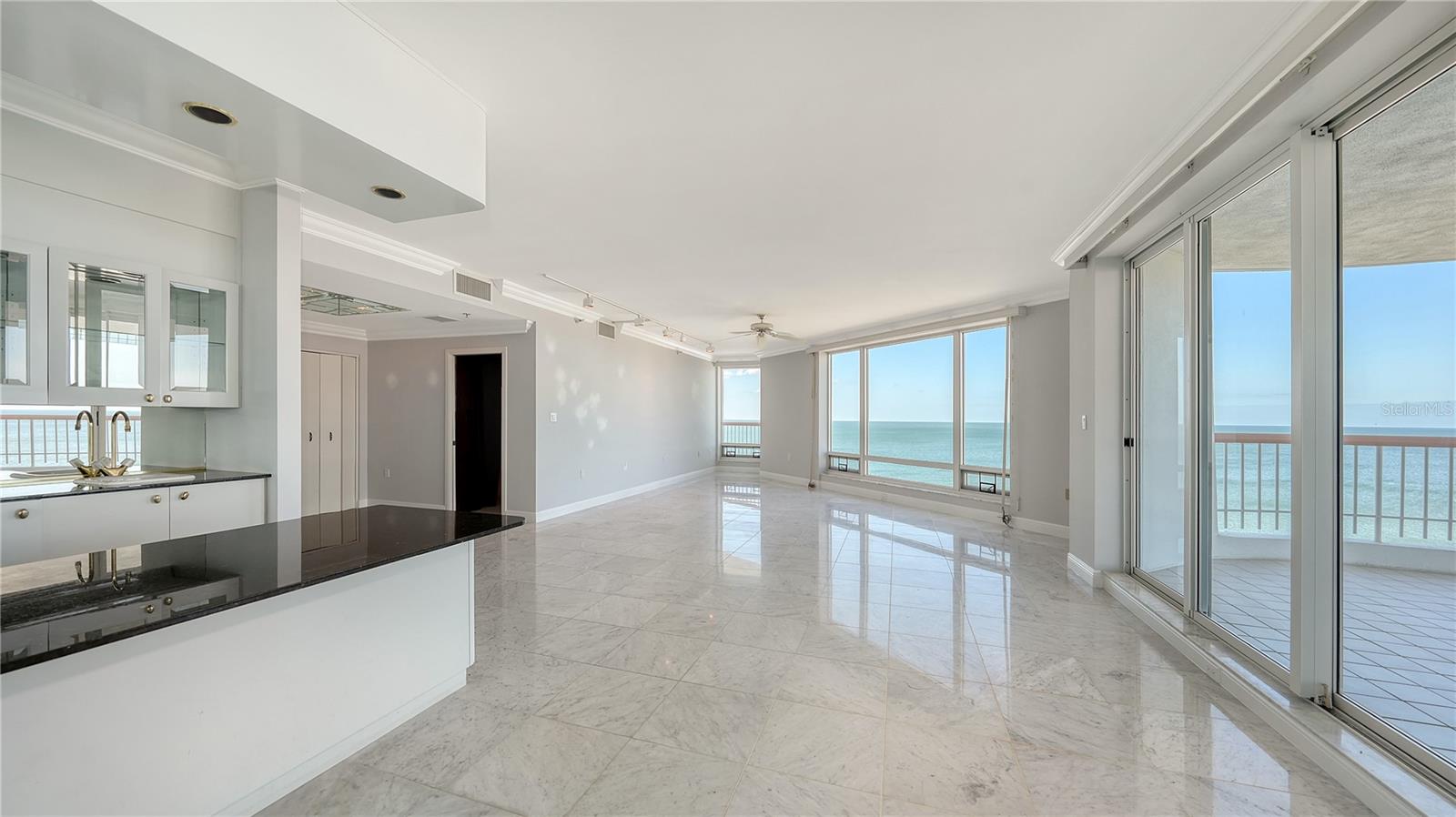 PIERRE - Residential