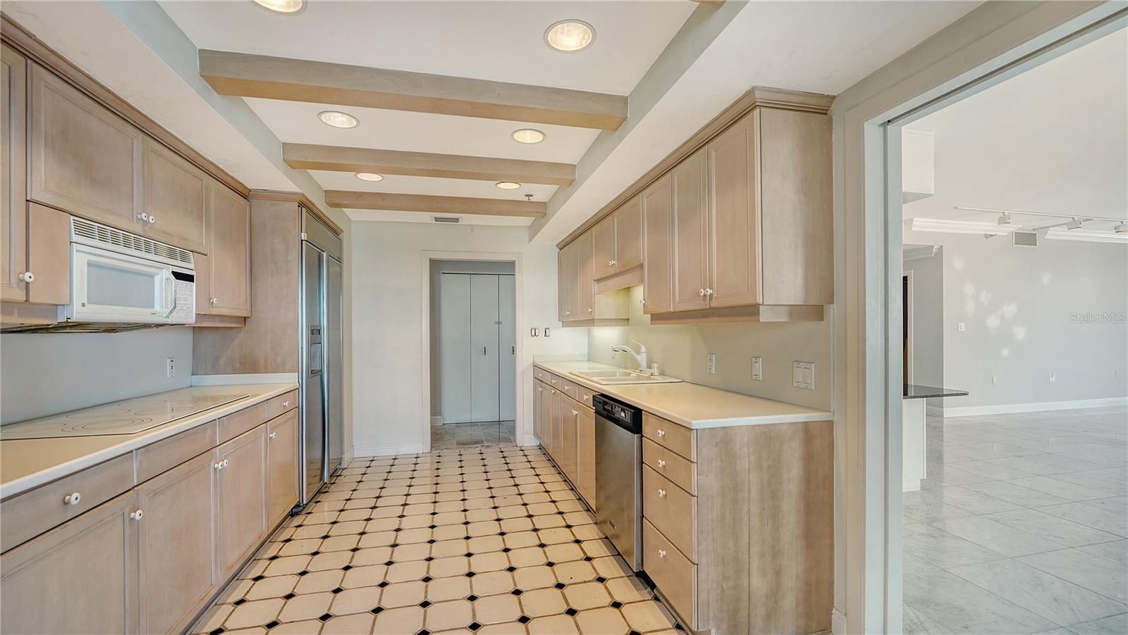 PIERRE - Residential