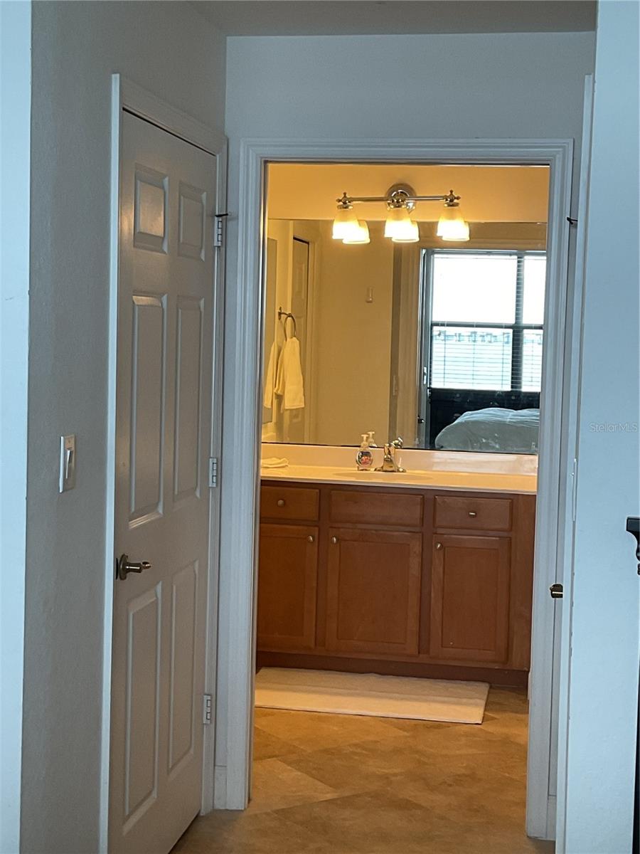 PEACE HARBOR CONDOMINIUM UN 1213 3066/1239 3066/12 - Residential Lease
