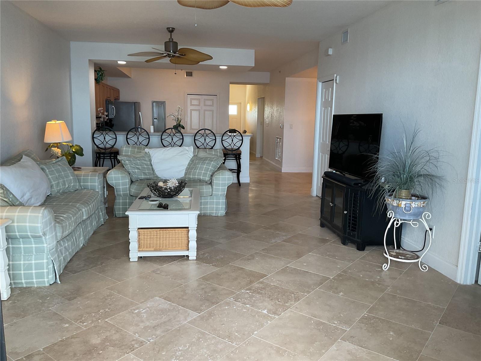 PEACE HARBOR CONDOMINIUM UN 1213 3066/1239 3066/12 - Residential Lease