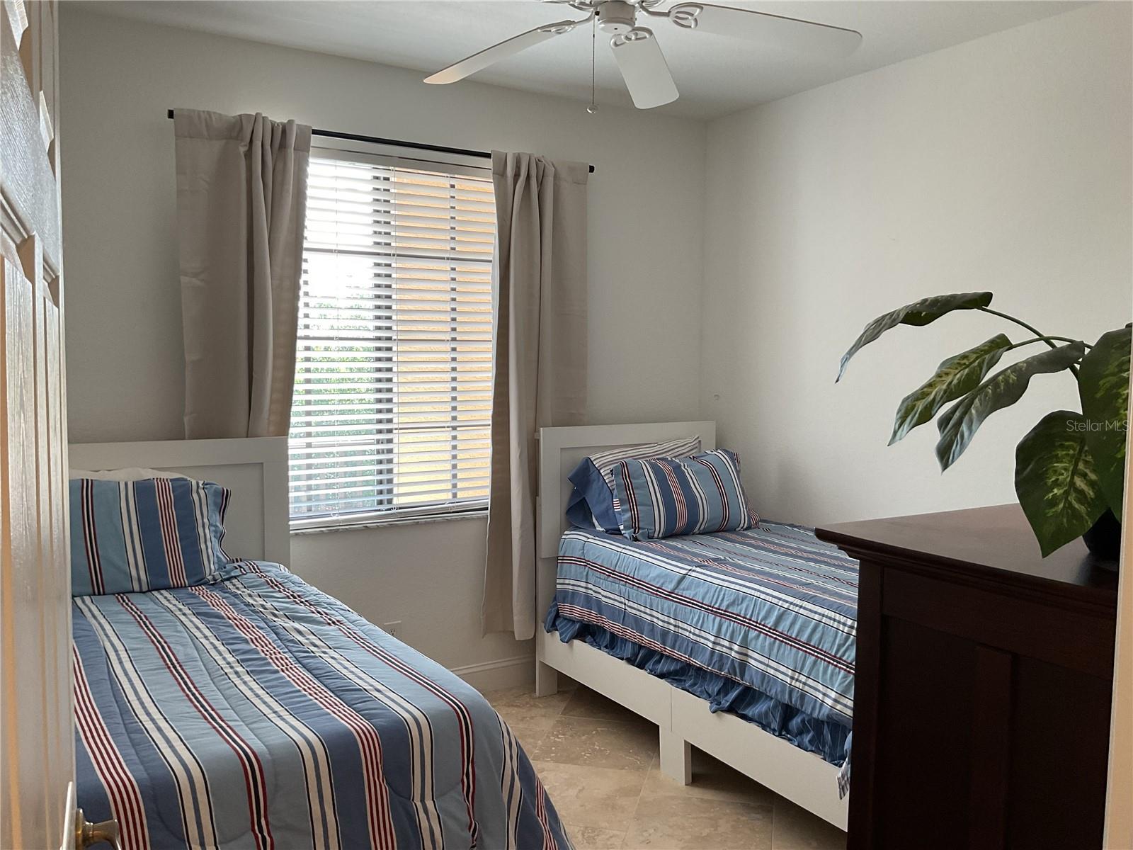 PEACE HARBOR CONDOMINIUM UN 1213 3066/1239 3066/12 - Residential Lease