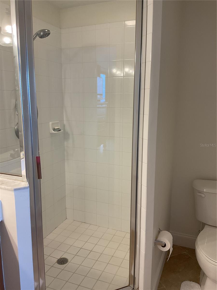 PEACE HARBOR CONDOMINIUM UN 1213 3066/1239 3066/12 - Residential Lease