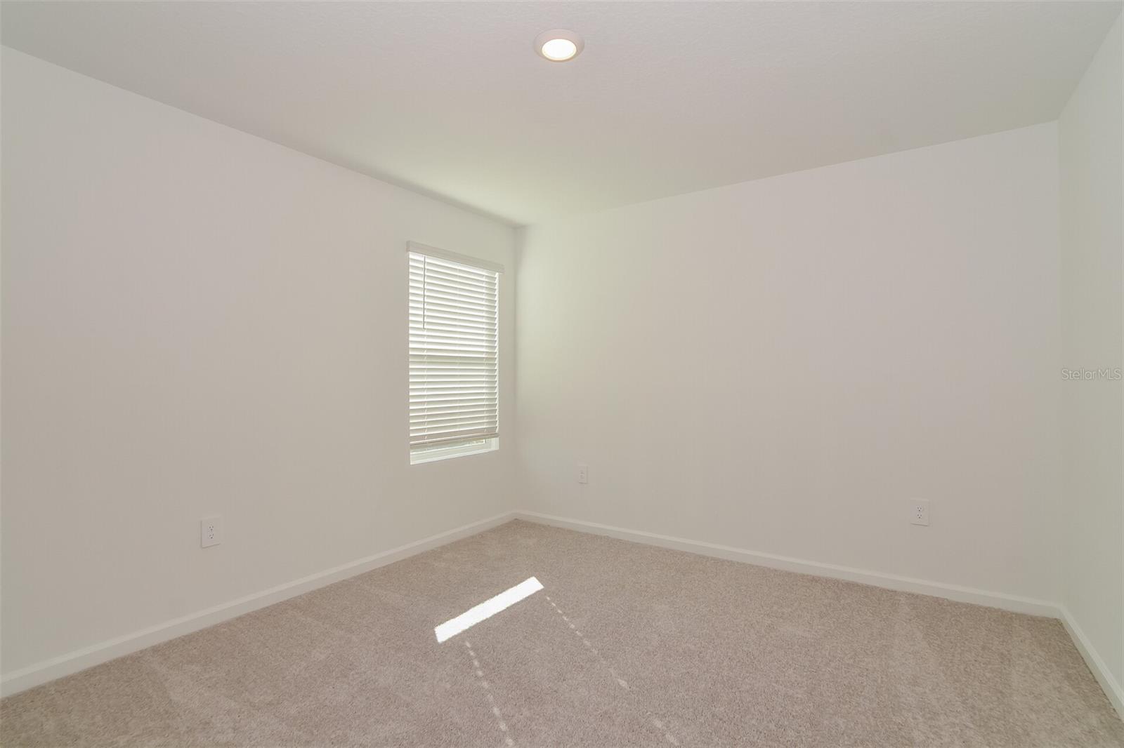 PEACE CRK RESERVE - Residential Lease