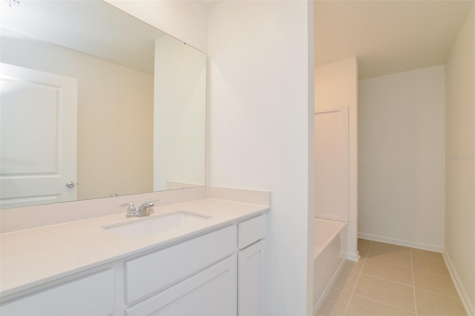 PEACE CRK RESERVE - Residential Lease