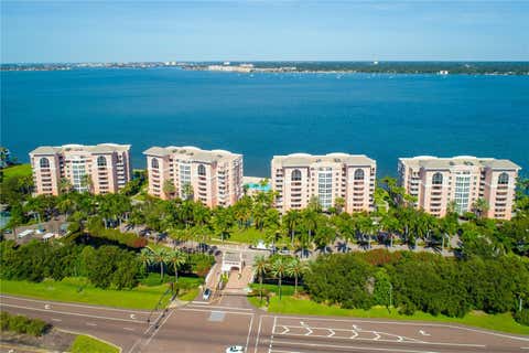 Featured picture for the property U8233198
