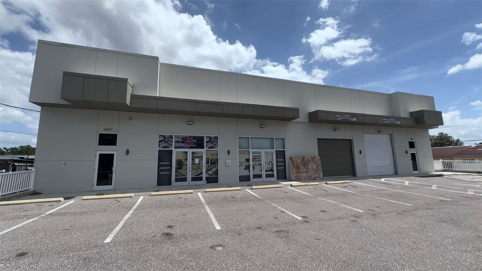 Exceptional industrial opportunity in Tampa! This ±11,063 SF flex property, built in 2020, features three fully independent units—one built-out office and two recently renovated warehouse bays—each with 20 ft ceilings and roll-up doors. Modern masonry/stucco construction, durable finishes, and functional layout make it ideal for a variety of uses including showroom, distribution, logistics, or light manufacturing. Strategically located near Tampa International Airport, with easy access to I-275, Dale Mabry Hwy, and Veterans Expressway. Ample parking, dual access, and strong market visibility.A rare opportunity for investors or owner-users seeking location, flexibility, and long-term value. Contact us to schedule your private showing today!