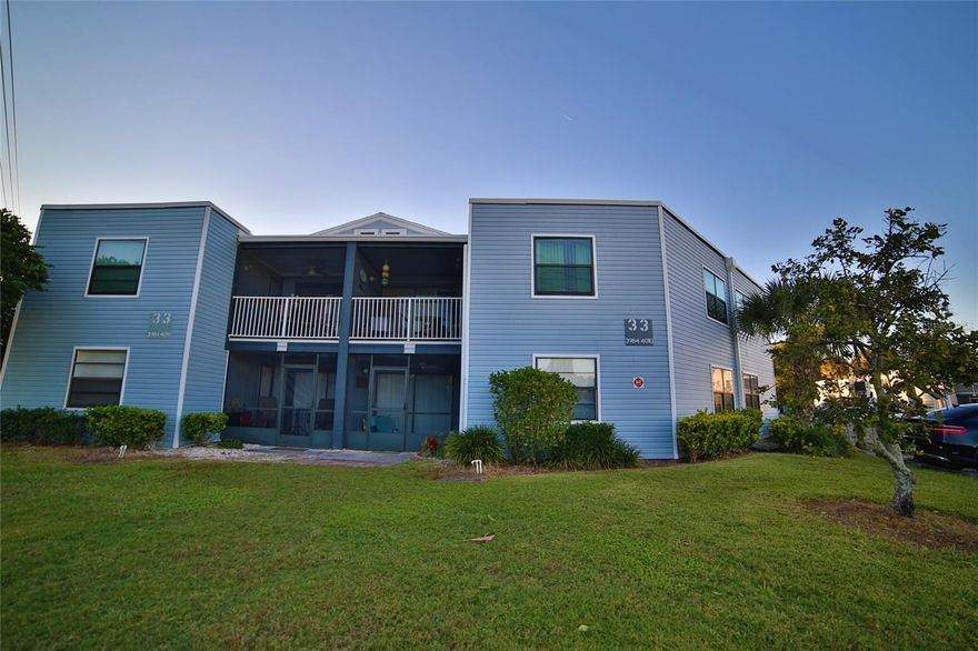 Awesome location in the best central Florida Golf Community of Ventura Country Club. An 18-hole championship golf course with the best amenities around on 500 Acres of beautiful gardens and ponds. If you're not enjoying your days on the course you can relax by one of many pools around the community. The 16,000 sqft Club House includes its own restaurant and bar, convenience shop, outside patio seating for brunch or all day service with excellent views of the main pool and a back-drop of the golf course. You can also enjoy tennis courts, basket ball counts, bicycle paths, jogging trails, kid's playgrounds, 24-hour entrance security, etc! A spacious 2 bedrooms, 2 baths unit, just renovated with a contemporary taste, updated kitchen with granite counter tops, inside laundry, walk-in closets, huge Dining/Family room area and a private screened-in balcony to relax and enjoy the afternoon's coffee. 10-minute-drive to the Orlando International Airport or Downtown Orlando, it's the perfect home for you!