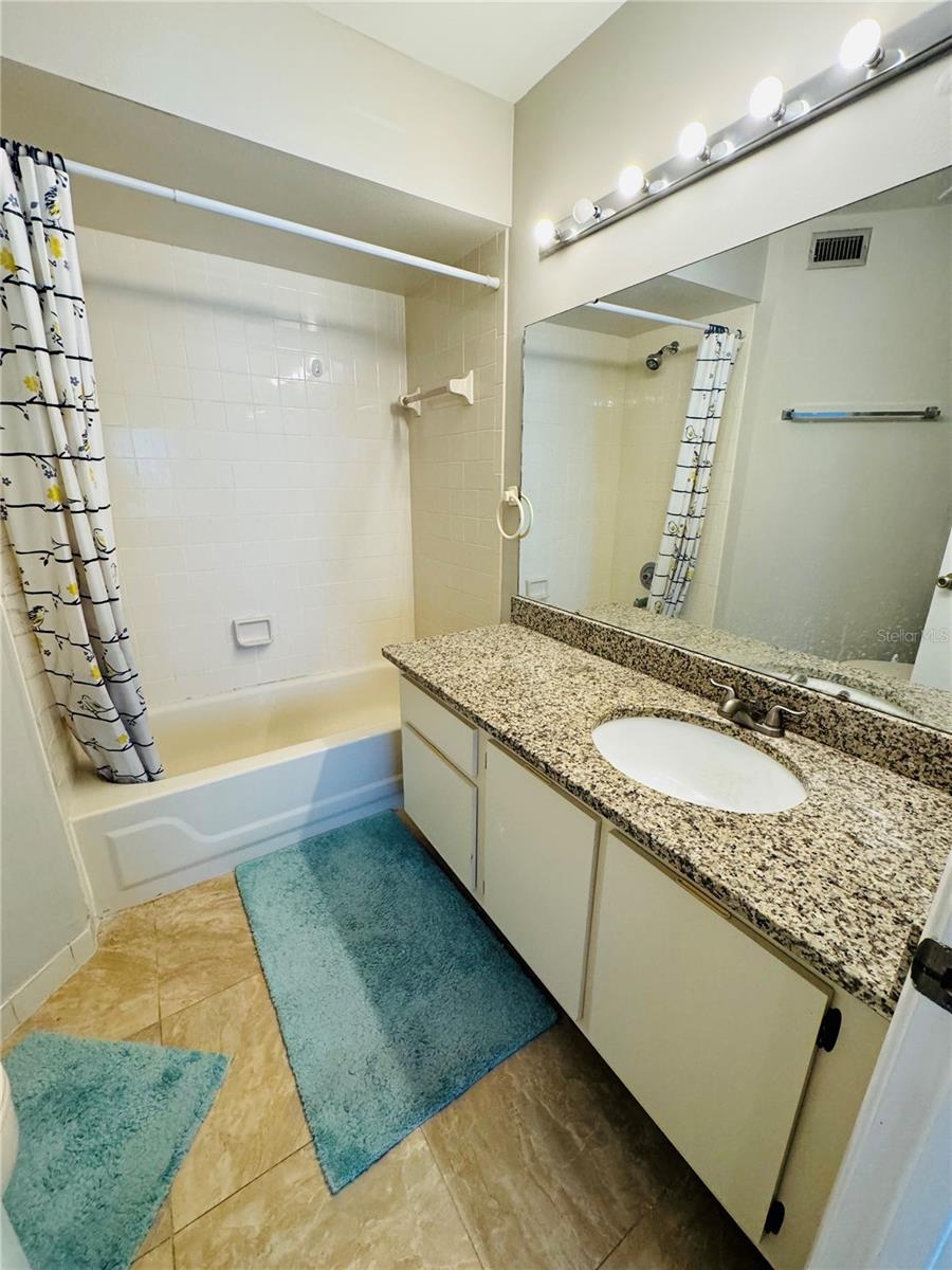 SOUTHPOINTE CONDO - Residential