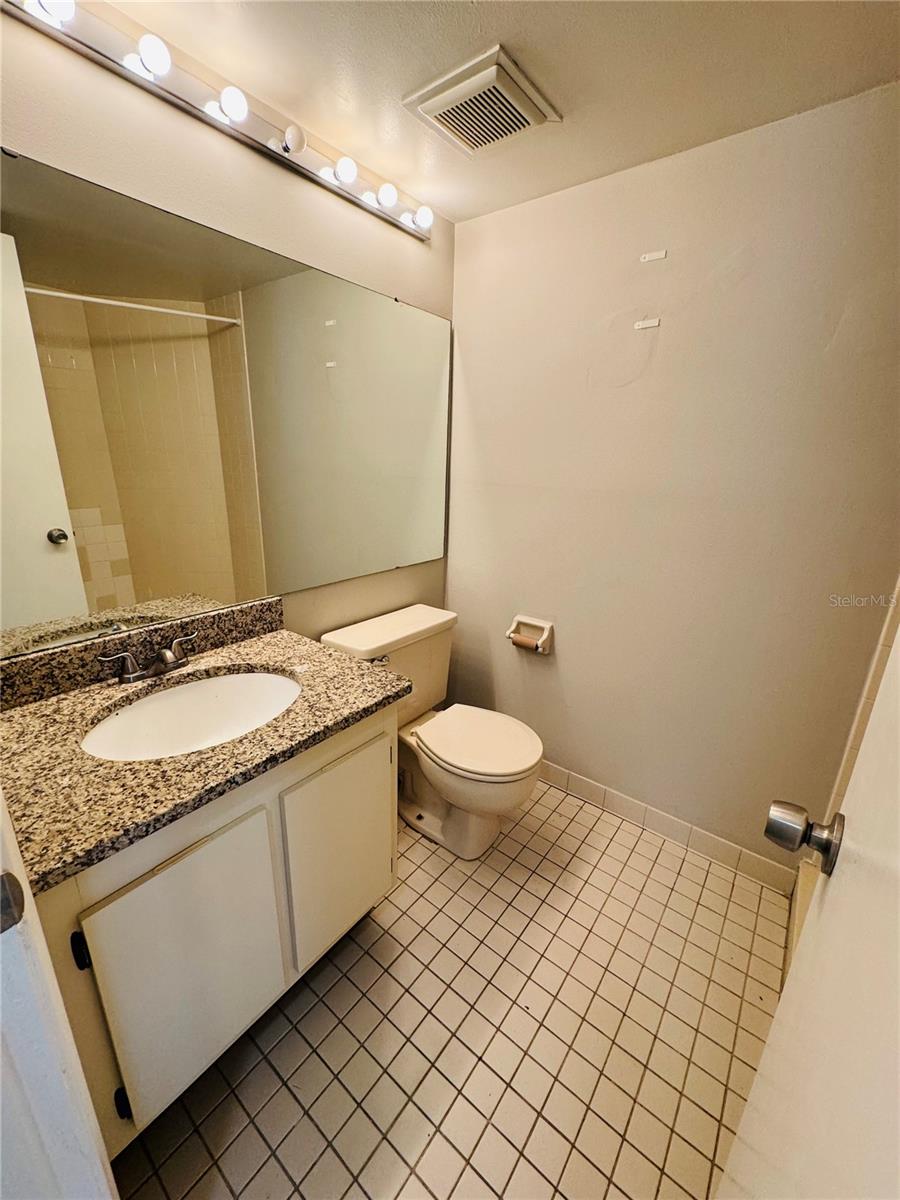 SOUTHPOINTE CONDO - Residential