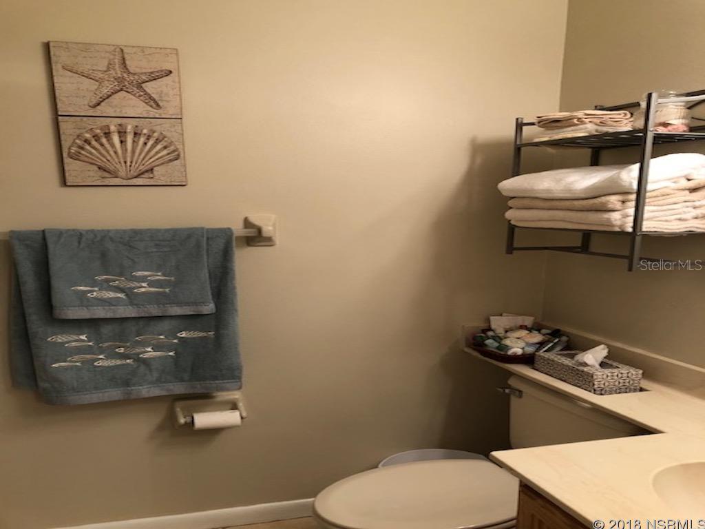 Sea Woods Condo Ph 01 & 02 - Residential Lease