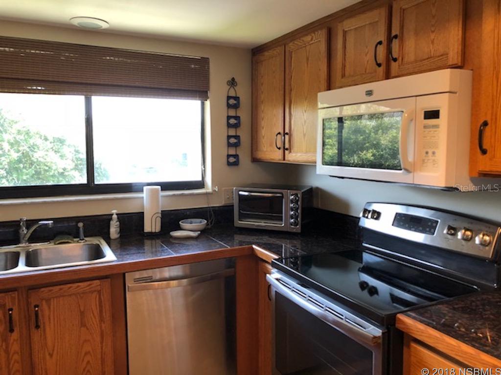 Sea Woods Condo Ph 01 & 02 - Residential Lease