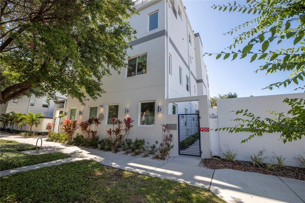 Photo of 536 4th Avenue S #3, St Petersburg, FL 33701 (MLS # TB8427765)