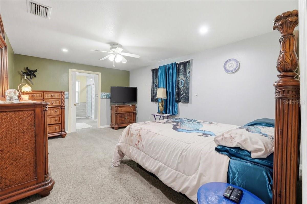 NOT IN SUBDIVISION - Residential