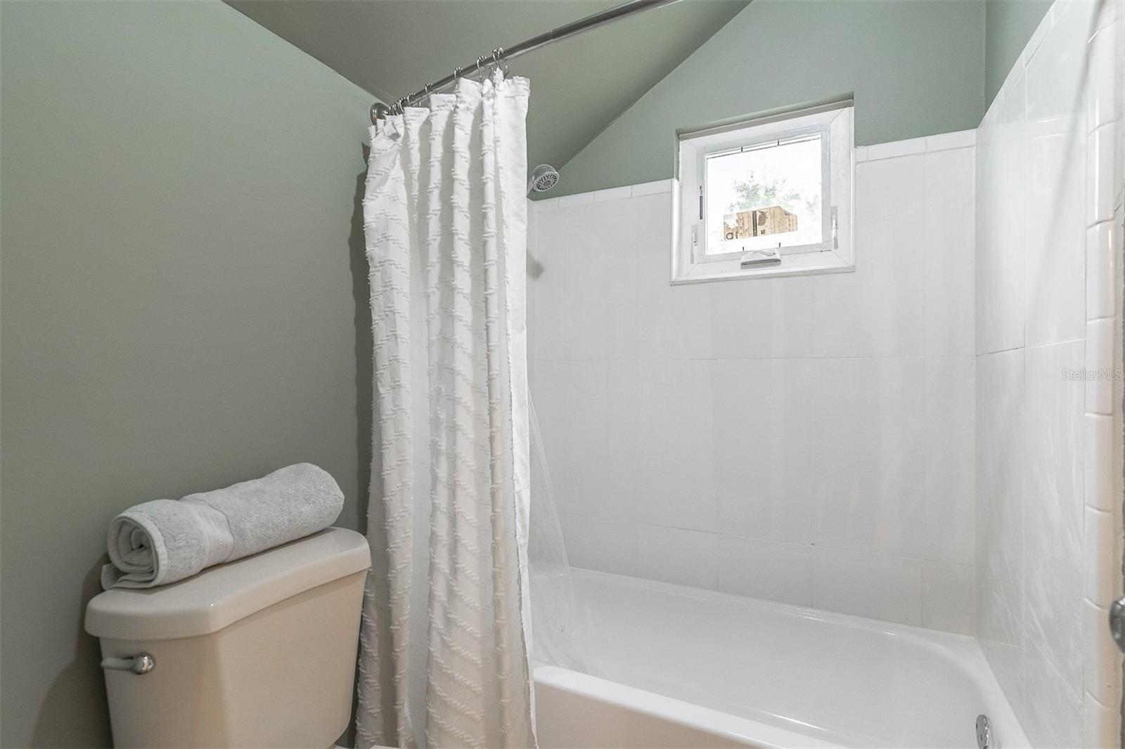 BAY LAGOON UNIT 1 - Residential