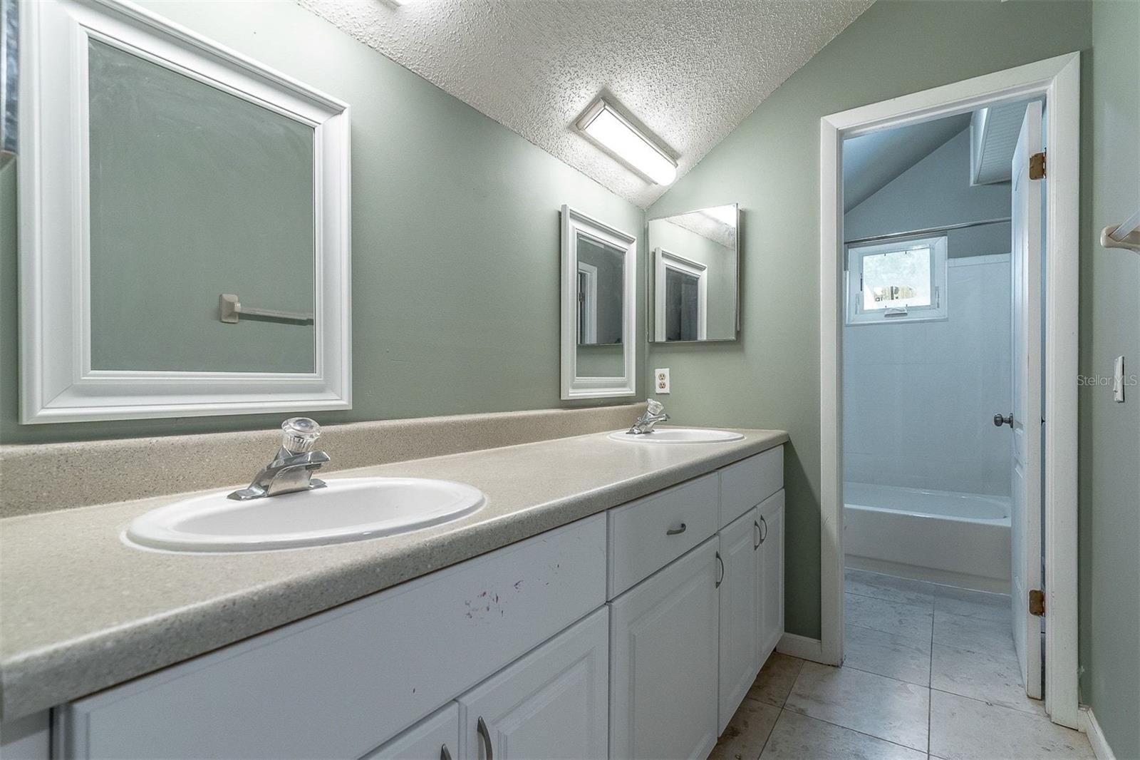 BAY LAGOON UNIT 1 - Residential