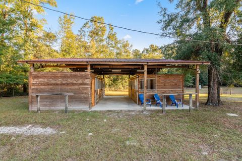 A home in FORT WHITE