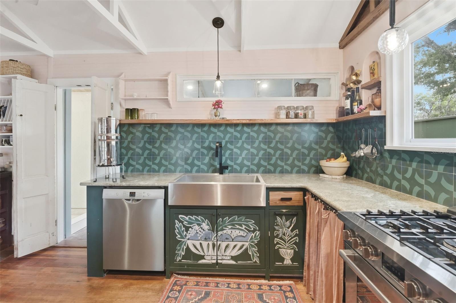 MAGNOLIA HEIGHTS - Residential