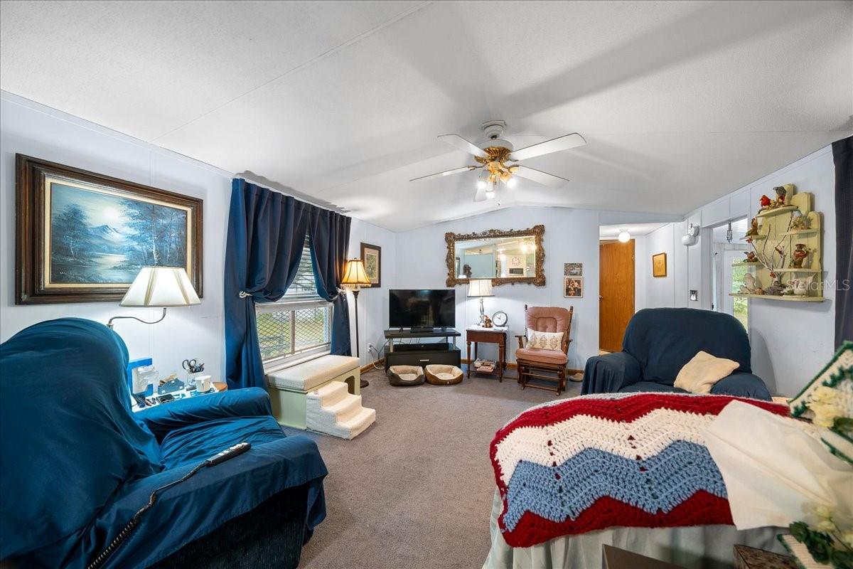 FLORIDA HIGHLANDS - Residential