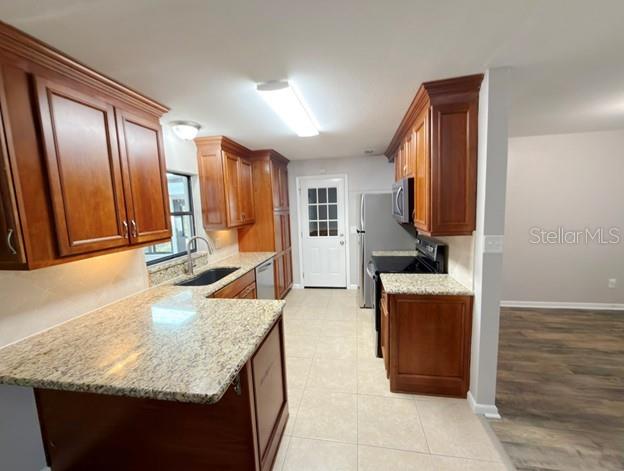 LAKE SEARCY SHORES - Residential