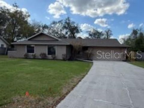 Photo of 107 Pineapple Court, Longwood, FL 32750 (MLS # O6390238)