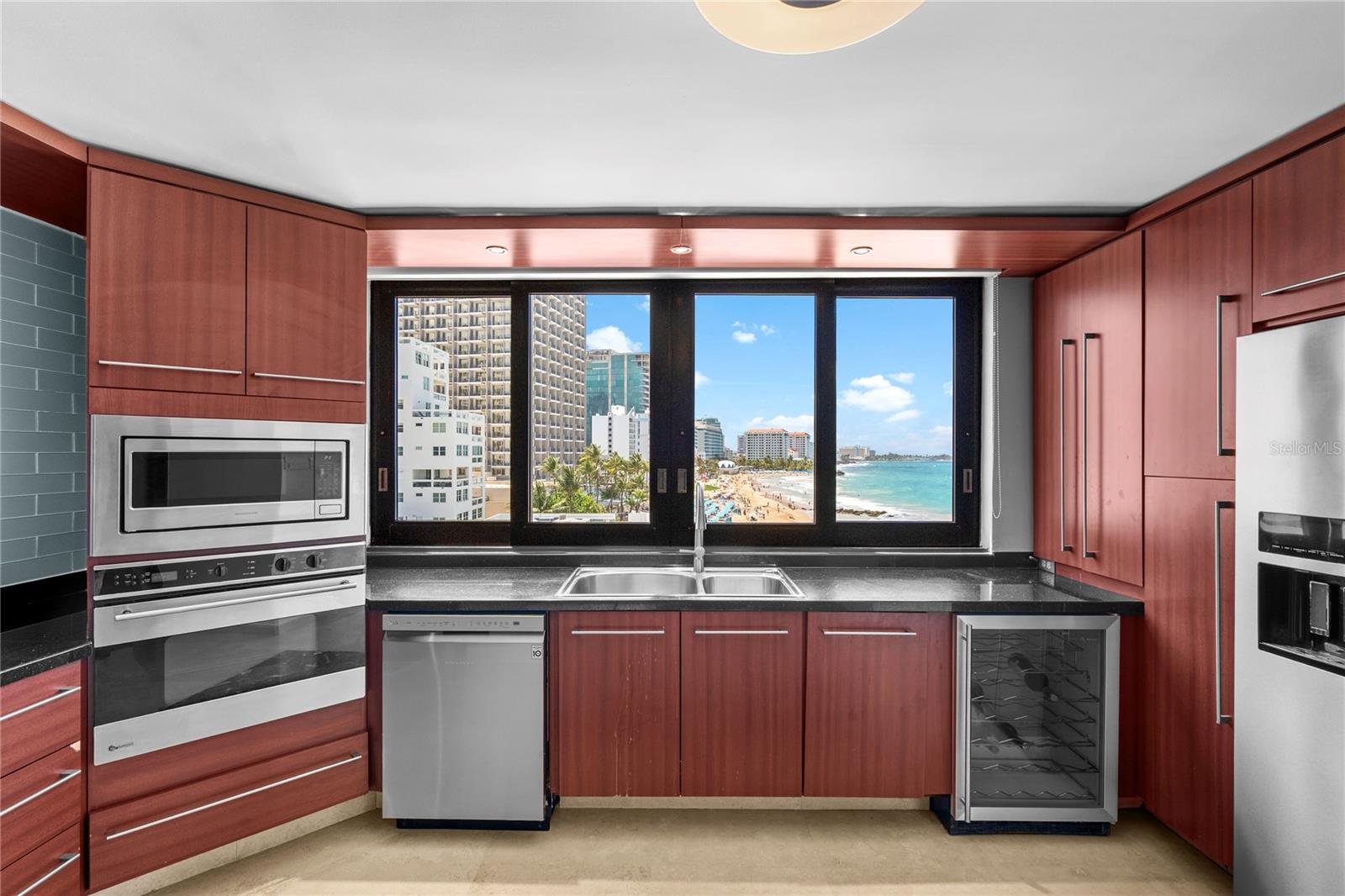 1 CERVANTES - Residential