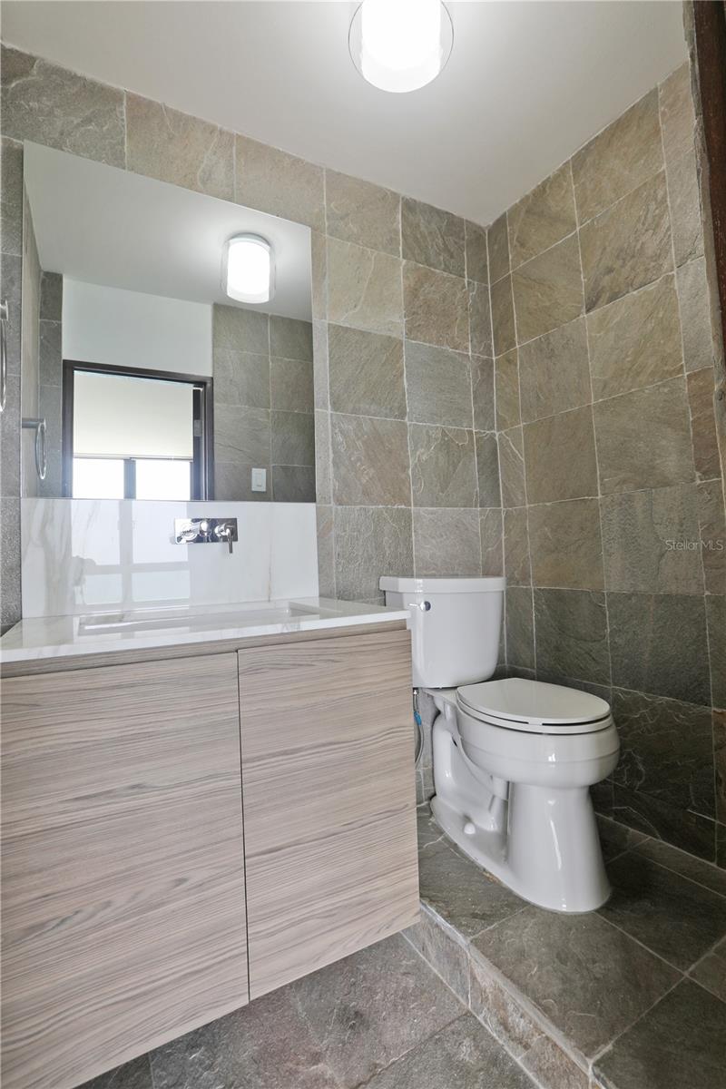 1 CERVANTES - Residential