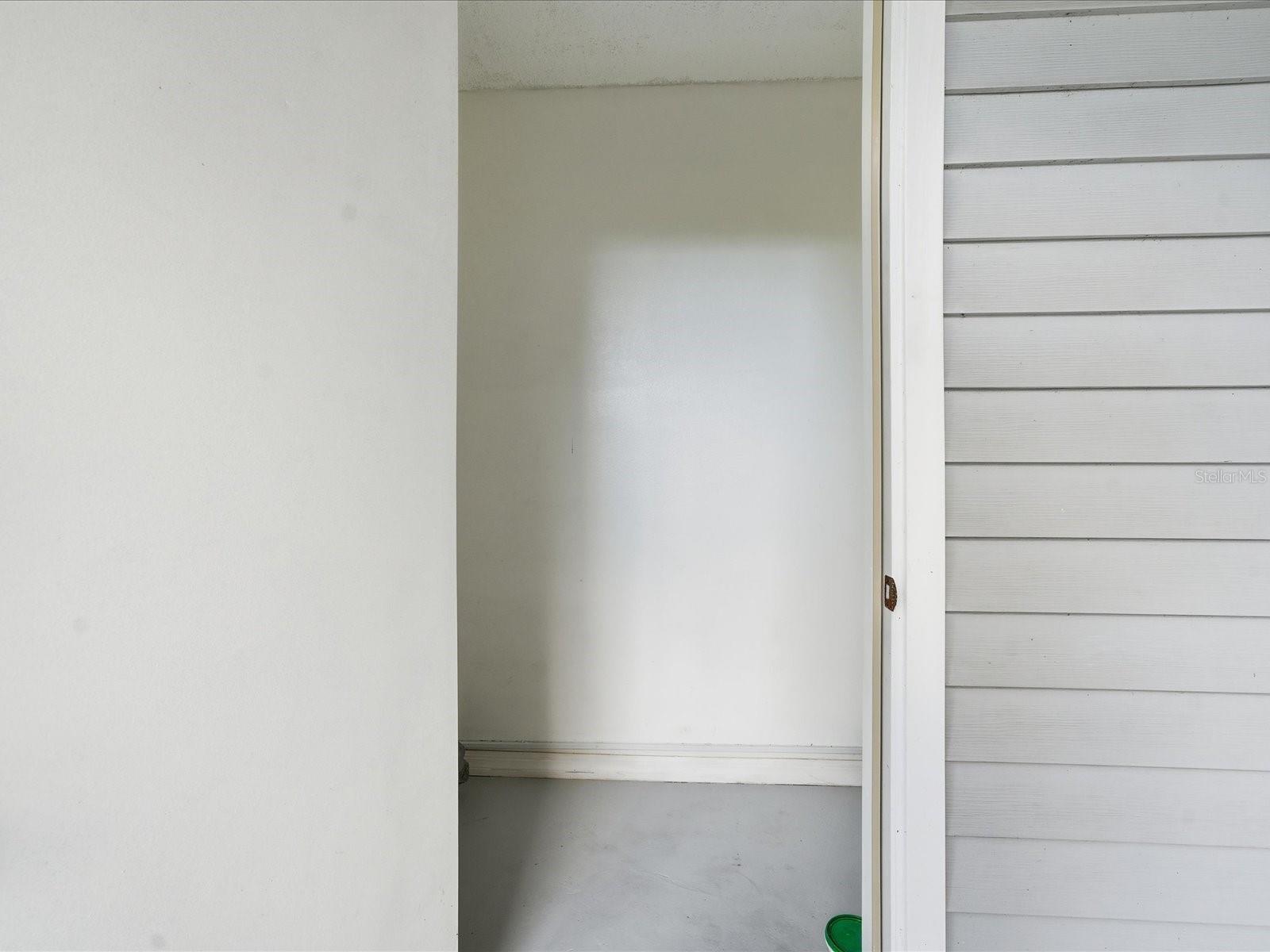 MANOR CONDO - Residential